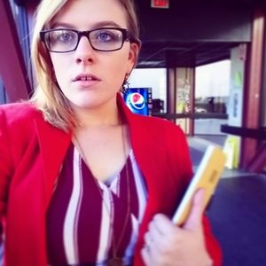 Meet your Posher, Sabrina